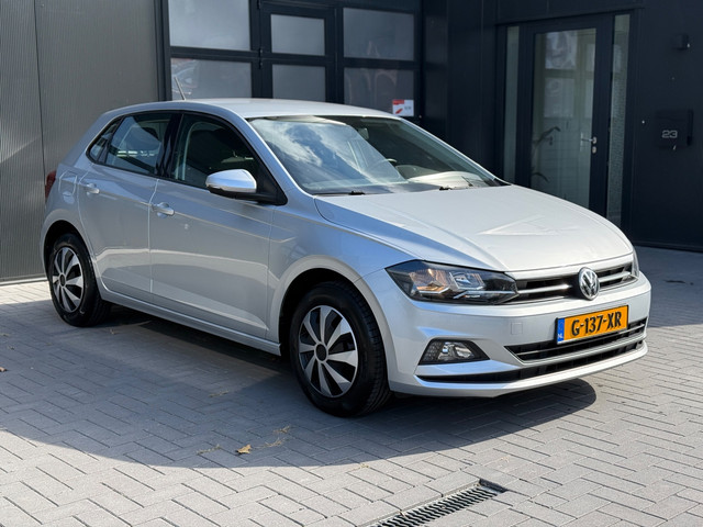Foto 3 van Volkswagen Polo 1.0 MPI Comfortline | CarPlay