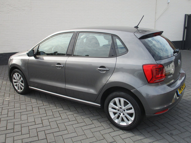Foto 5 van Volkswagen Polo 1.0 Trendline Airco Facelift 135dkm !!