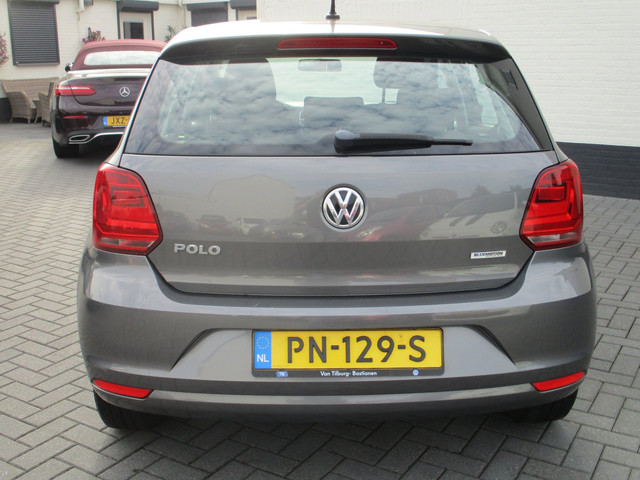 Foto 7 van Volkswagen Polo 1.0 Trendline Airco Facelift 135dkm !!