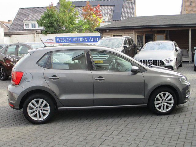 Foto 9 van Volkswagen Polo 1.0 Trendline Airco Facelift 135dkm !!