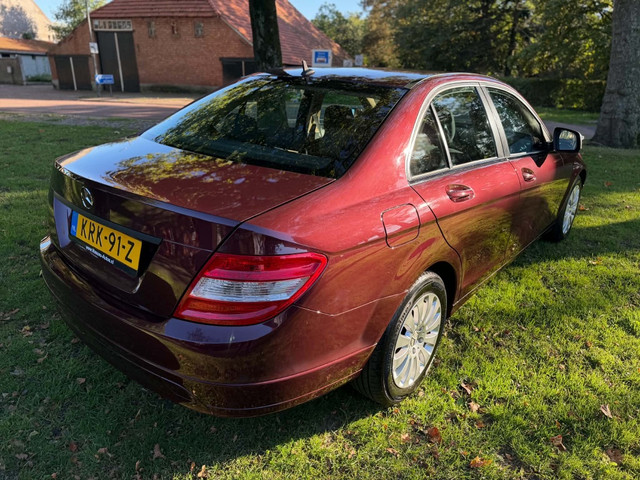 Foto 6 van Mercedes-Benz C-Klasse 180 Kompressor | APK 09/2027