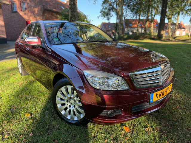 Foto 8 van Mercedes-Benz C-Klasse 180 Kompressor | APK 09/2027