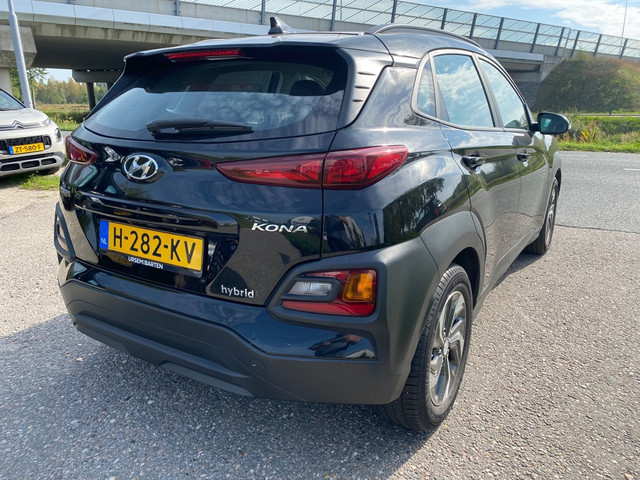 Foto 8 van Hyundai Kona 1.6 GDI HEV Comfort
