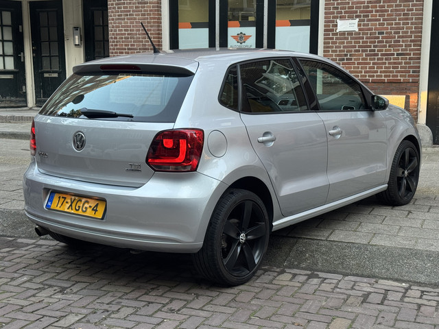 Foto 7 van Volkswagen Polo 1.2 TSI BlueMotion Comfort Edition Airco