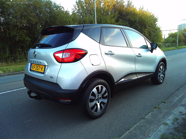 Foto 4 van Renault Captur 0.9 TCe Limited(NAVI+Airco)