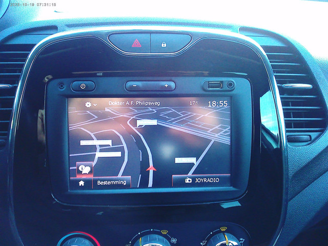 Foto 10 van Renault Captur 0.9 TCe Limited(NAVI+Airco)