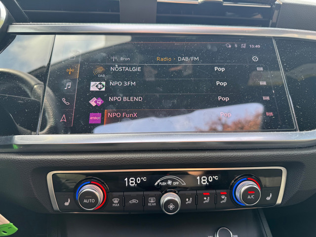 Foto 3 van Audi Q3 35 TFSI 2X S Line Pano Matrix Camera Leder Virtual ACC Stoelverw.
