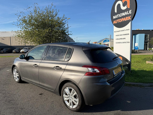 Foto 8 van Peugeot 308 | 2017 | 1.6 BlueHDi Blue Lease Executive | Export en Handel | APK