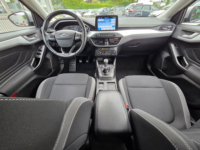 Foto 4 van Ford Focus 1.0 EcoBoost Trend Edition Business FULL OPTIONS