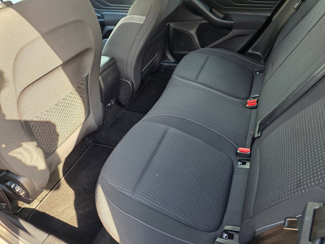Foto 2 van Ford Focus 1.0 EcoBoost Trend Edition Business FULL OPTIONS