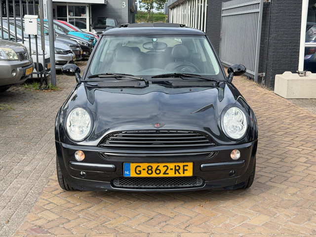 Foto 5 van Mini Cooper Pepper 1.6/Airco/Panorama Dak/Leer/Nieuw Apk