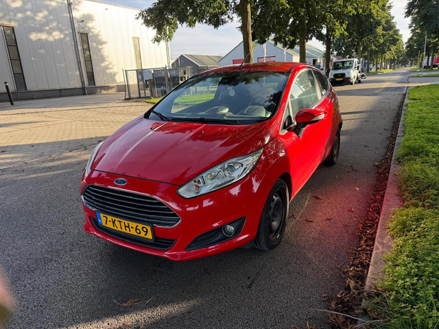 Foto 3 van Ford Fiesta 1.6 TDCi Titanium apk 11-7-2027