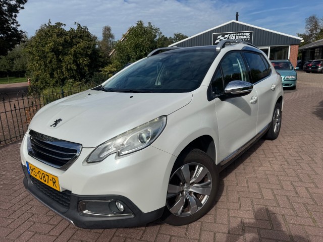 PEUGEOT 2008 *Pano*Car Play*Trekhaak*Allure