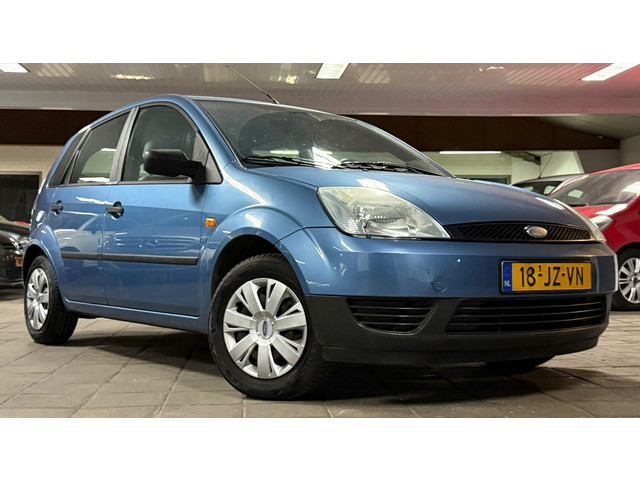 Foto 3 van Ford Fiesta 1.3 Ambiente|NAP|APK04-27|Nettestaat|Scherpeprijs|5Deurs