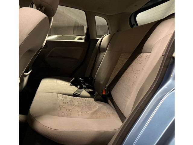 Foto 7 van Ford Fiesta 1.3 Ambiente|NAP|APK04-27|Nettestaat|Scherpeprijs|5Deurs