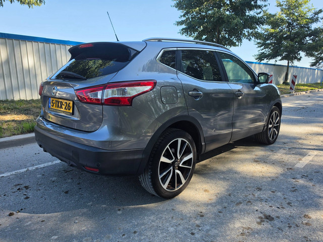 Foto 7 van Nissan Qashqai 1.2 Tekna / AIRCO / NAP
