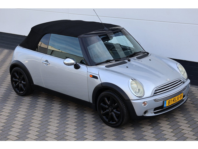 Foto 9 van Mini Cabrio 1.6 Cooper Leer en ijskoude airco !!!