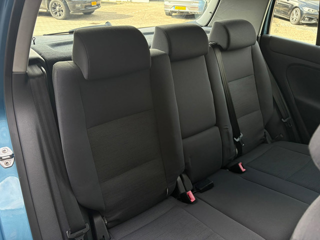 Foto 7 van Volkswagen Golf Plus 1.6 FSI Comfortline Business AIRCO SPORTVELGEN