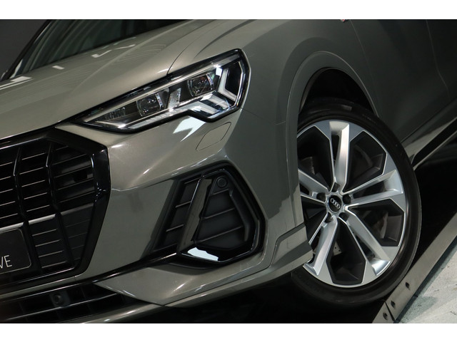 Foto 3 van Audi Q3 45 TFSI Quattro 3x S-Line / PANO / B&O / ACC / KEYLESS / CAMERA / ELEK-STOELEN / VIRTUAL