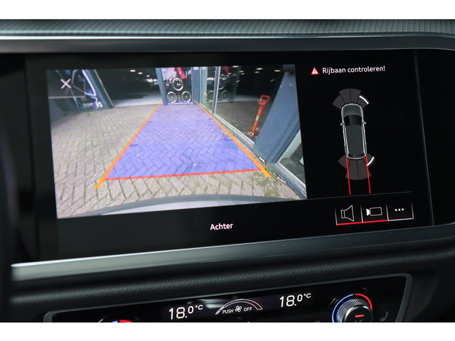 Foto 9 van Audi Q3 45 TFSI Quattro 3x S-Line / PANO / B&O / ACC / KEYLESS / CAMERA / ELEK-STOELEN / VIRTUAL