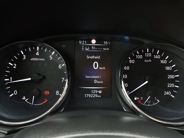 Foto 5 van Nissan Qashqai 1.2 N-Vision|360 Cam|Cruise|Nav|Climate|Keyless