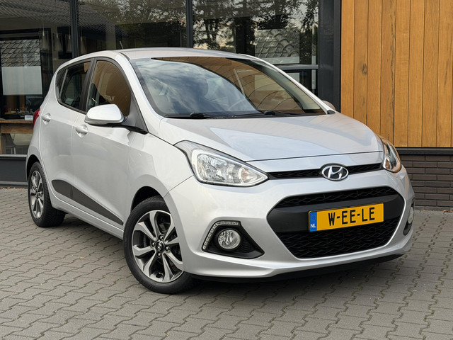 Foto 6 van Hyundai i10 1.2i 87pk! 5 pers. Cruise control, Stuur/Stoelverw. Garantie