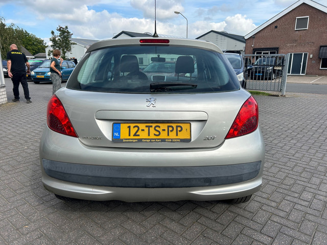 Foto 4 van Peugeot 207 1.4 Color-line | AIRCO | APK 09-2027 | 5 DEURS |
