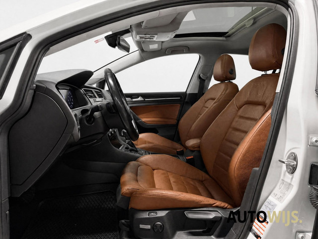Foto 8 van Volkswagen Golf 1.5 TSI Highline Business R-Line|PANO|LED|LEDER|CARPLAY|GOED ONDERHOUDEN|