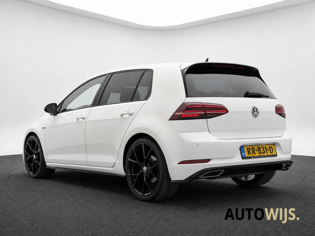 Foto 7 van Volkswagen Golf 1.5 TSI Highline Business R-Line|PANO|LED|LEDER|CARPLAY|GOED ONDERHOUDEN|