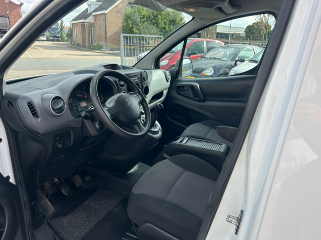 Foto 9 van Peugeot Partner 120 1.6 BlueHDi 75 L1 XR | AIRCO | CRUISE |