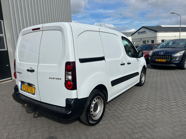 Foto 3 van Peugeot Partner 120 1.6 BlueHDi 75 L1 XR | AIRCO | CRUISE |