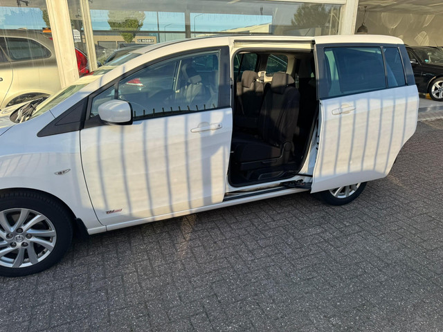 Foto 5 van Mazda 5 2.0 TS+ | 1e eigenaar | 7- Persoons | Airco | Elektrische ramen | Cruise control | APK tot 1