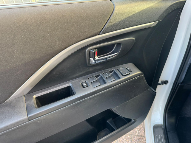 Foto 9 van Mazda 5 2.0 TS+ | 1e eigenaar | 7- Persoons | Airco | Elektrische ramen | Cruise control | APK tot 1