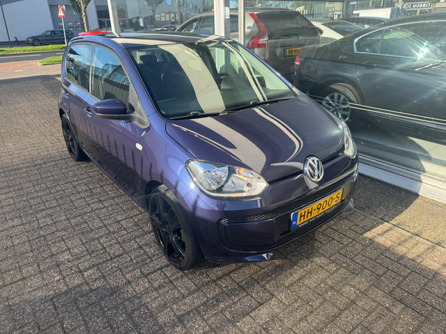 Foto 4 van Volkswagen Up! 1.0 move up! BlueMotion | Airco | Elektrische ramen | Nieuwe APK | NAP |