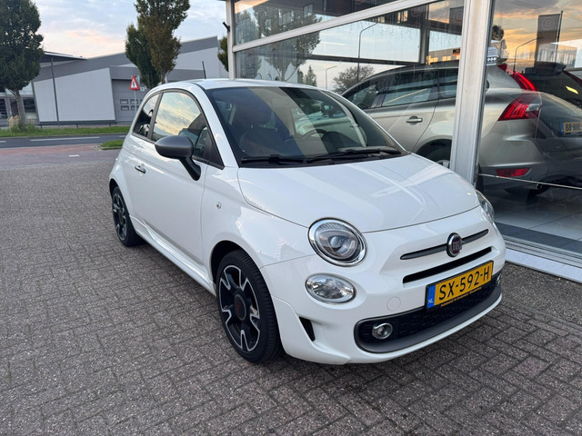 Foto 4 van Fiat 500 1.2 Lounge | Airco | Elektrische ramen | Lederen bekleding | Cruise control | Navigatie | A