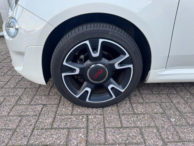 Foto 9 van Fiat 500 1.2 Lounge | Airco | Elektrische ramen | Lederen bekleding | Cruise control | Navigatie | A