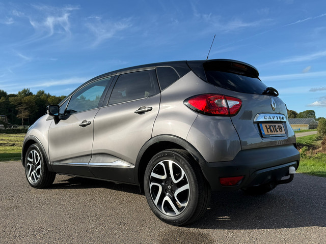 Foto 9 van Renault Captur 1.2 TCe Dynamique Automaat | Camera | Navi | Key-Less | Trekhaak | Clima | 17" Velgen