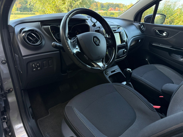 Foto 8 van Renault Captur 1.2 TCe Dynamique Automaat | Camera | Navi | Key-Less | Trekhaak | Clima | 17" Velgen