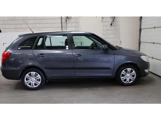 Foto 5 van Skoda Fabia Combi 1.2 TSI Ambition NAP Trekhaak Airco APK