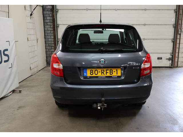 Foto 7 van Skoda Fabia Combi 1.2 TSI Ambition NAP Trekhaak Airco APK