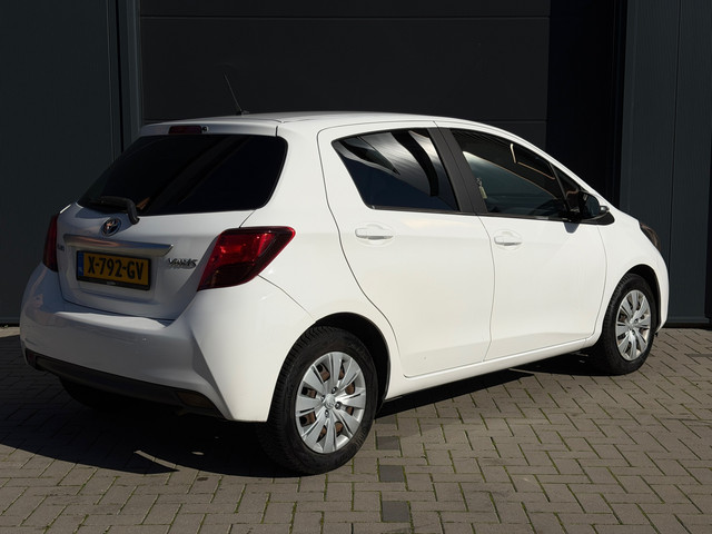 Foto 7 van Toyota Yaris 1.0 VVT-i Comfort|Airco|Scherm|Bluetooth|Elektrische Ramen