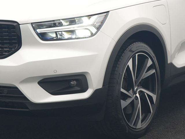 Foto 8 van Volvo XC40 T5 Recharge R-Design PHEV 262pk | Panodak | Adaptive Cruise | Camera | Alcantara Sportsto