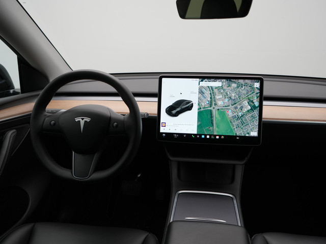 Foto 10 van Tesla Model Y Long Range AWD 75 kWh 441pk | Full Self-Driving Capability | Panodak | Adaptive Cruise