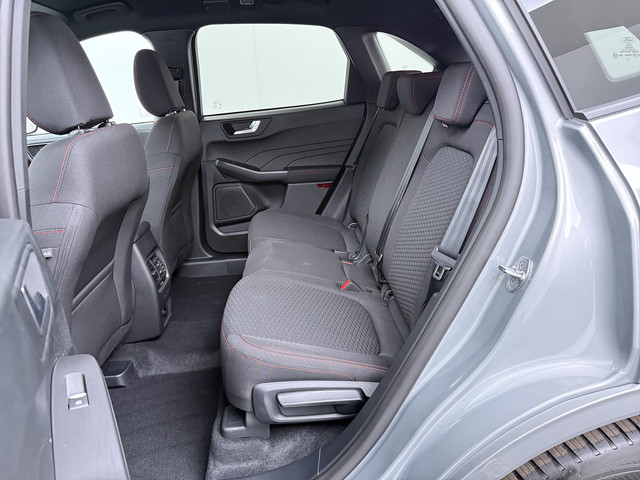 Foto 3 van Ford Kuga 2.5 PHEV ST-Line | Trekhaak Elektrisch | All-Season | Winter Pack | LED | Bliss | Camera |