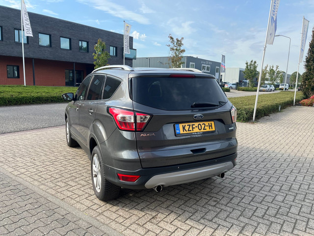 Foto 3 van Ford KUGA 1.5 EcoBoost ST Line
