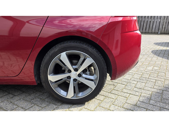 Peugeot 308 1.2 PureTech Allure Nieuwe Distributieriem!