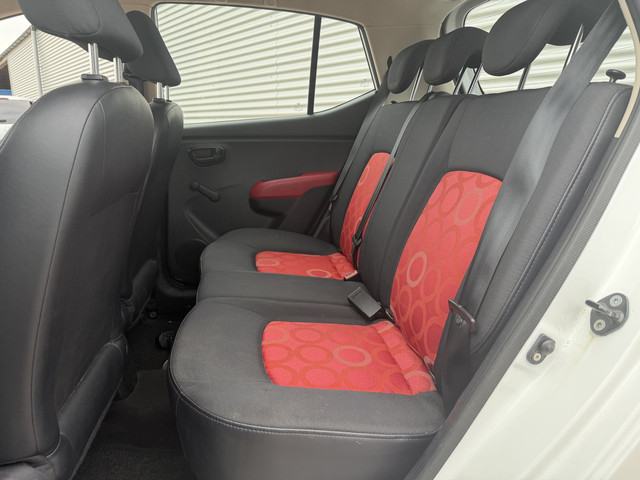 Foto 6 van Hyundai i10 1.1 Active Cool | Nieuw Binnen! | Airco | APK 26-02-2027 | Rijklaar