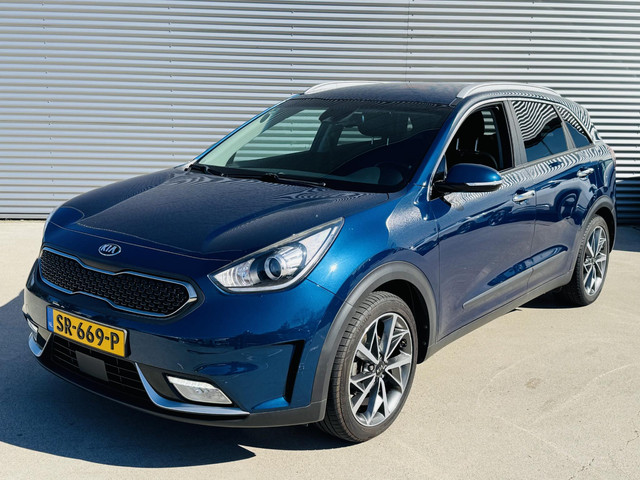 Foto 9 van Kia Niro 1.6 GDi Hybrid BusinessLine NL-dealerauto | Trekhaak | Leder | Stoel- & Stuurverw.