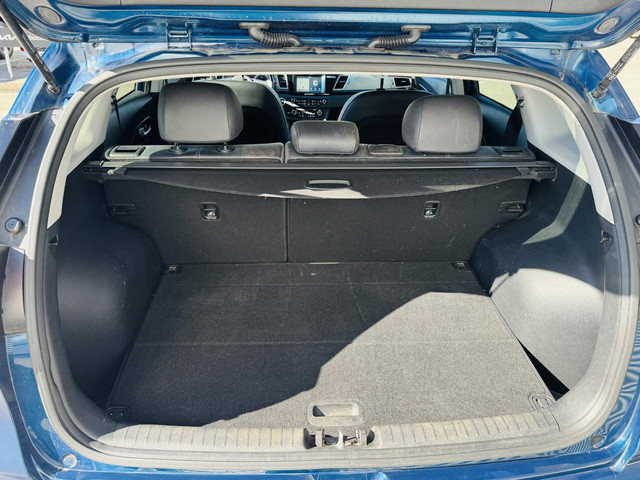 Foto 4 van Kia Niro 1.6 GDi Hybrid BusinessLine NL-dealerauto | Trekhaak | Leder | Stoel- & Stuurverw.
