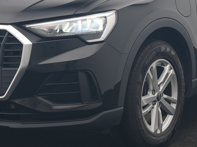Audi Q3 45 TFSI e Advanced edition PHEV 245pk Dealer O.H | Panodak | 360 Camera | Blis | Voorstoelen